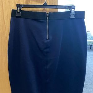 Stretchy navy and black shorts pencil skirt